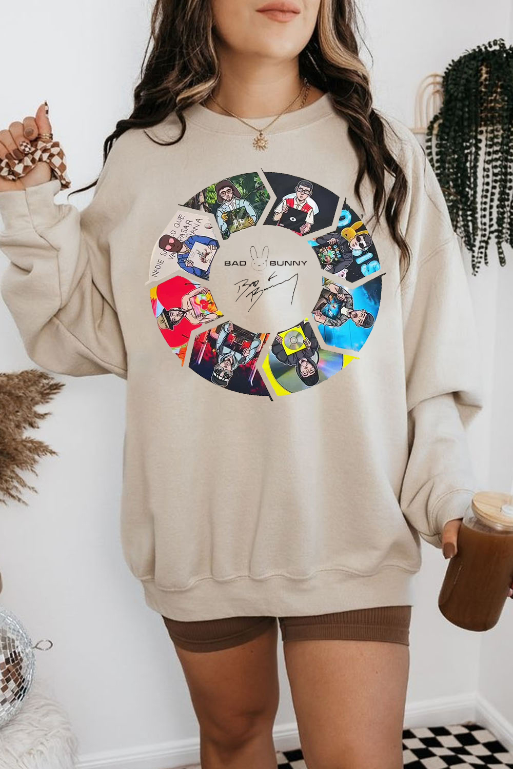 Bad Bunny��s albums sweatshirt