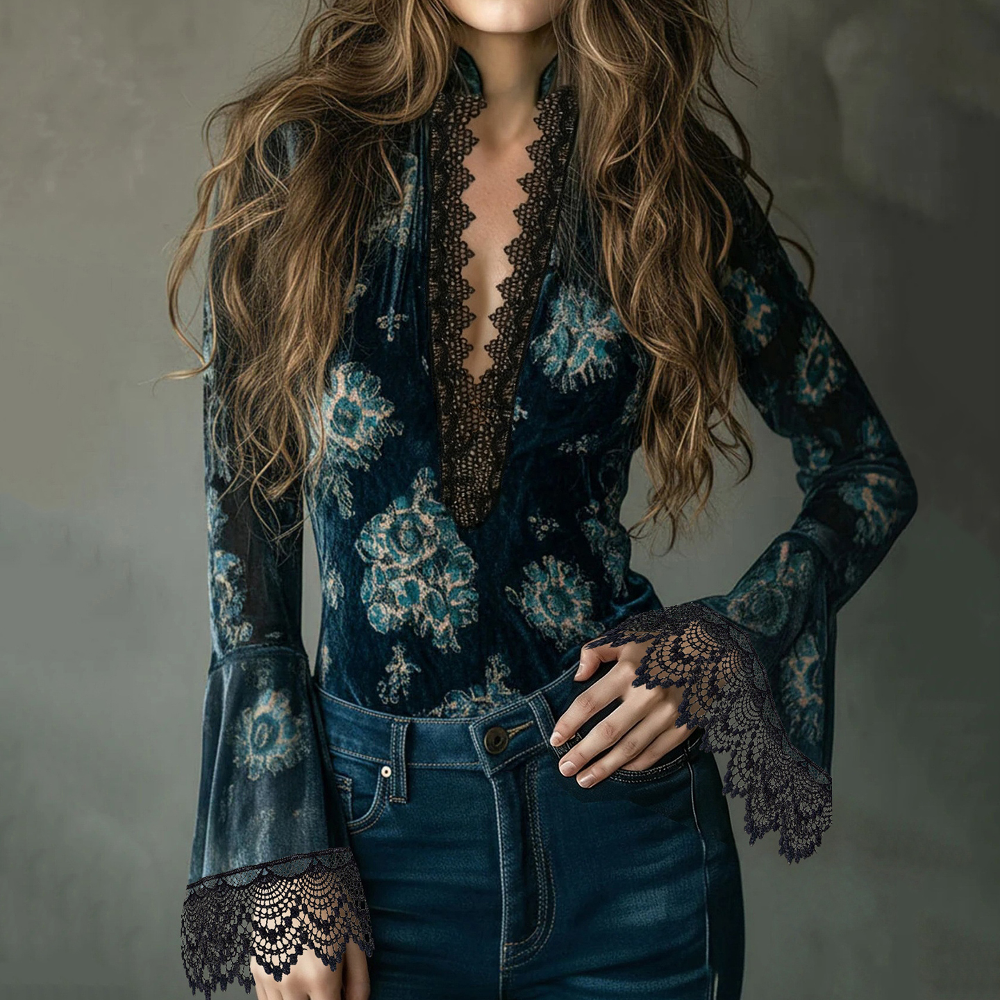 Women's Elegant Lace-trimmed Velvet V-neck Top-elviree