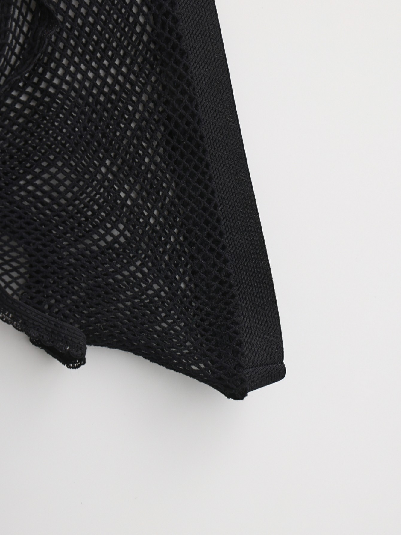 W764 Small Mesh Black | Large Size 09994-1 Small Mesh