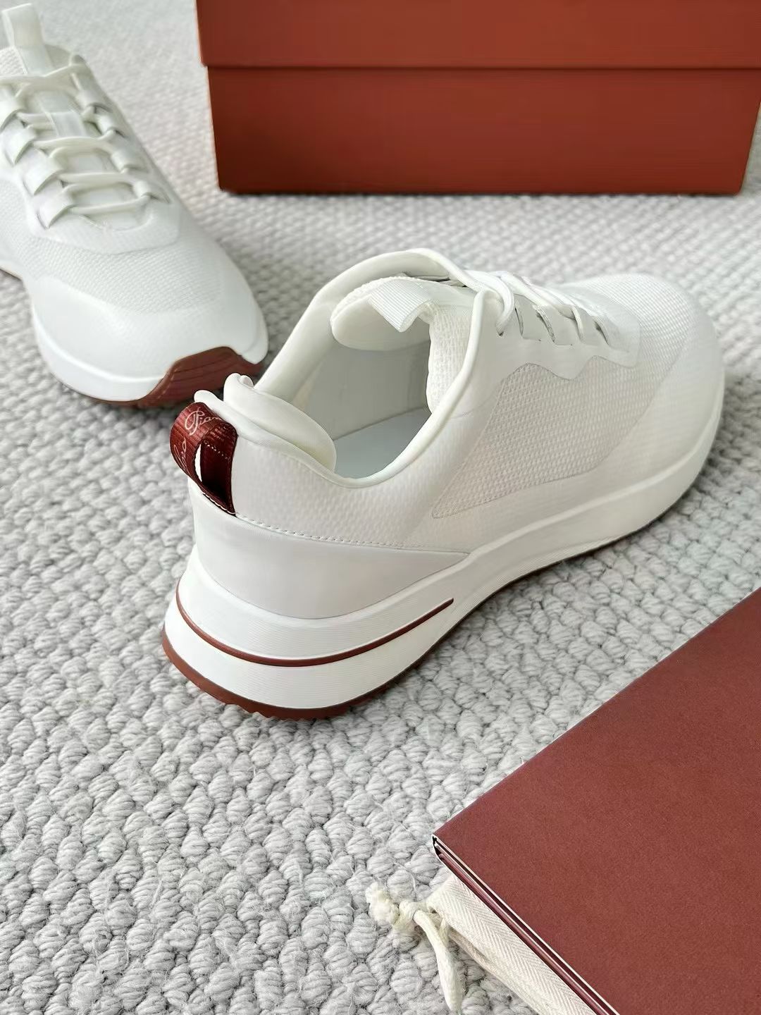 LP Loro Piana Week End Walk  Low-top Comfortable and casual Men's Shoes  Bullshit 运动鞋 波鞋  FAR1331_F8CB