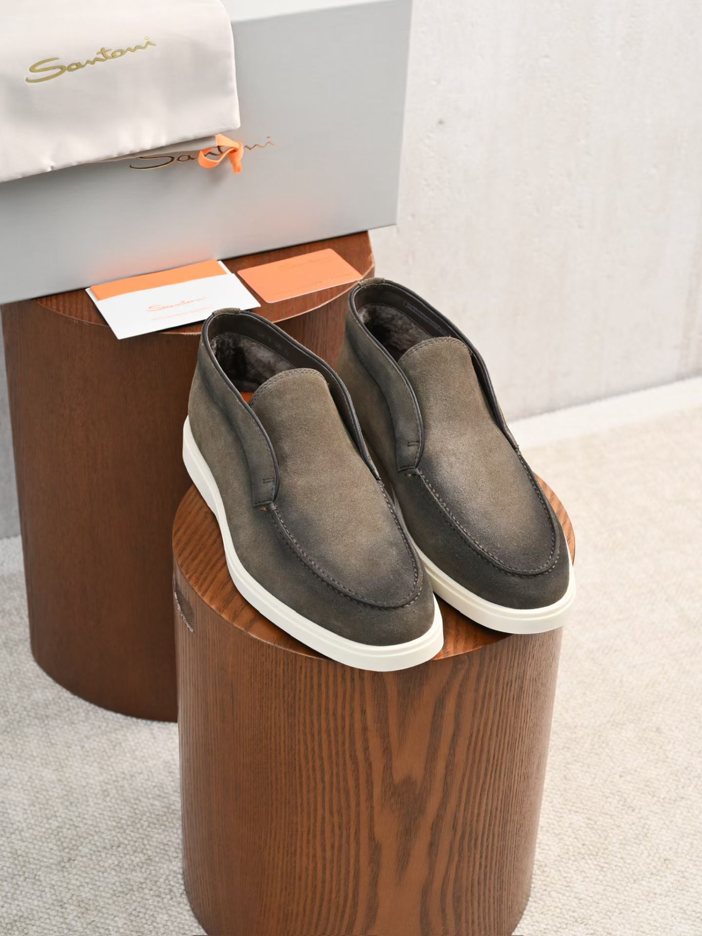 Loro Piana Summer Walk End Walk Low-top Comfortable and casual Men's Shoes麂皮 一脚蹬 运动鞋 波鞋  FAB4368_H026