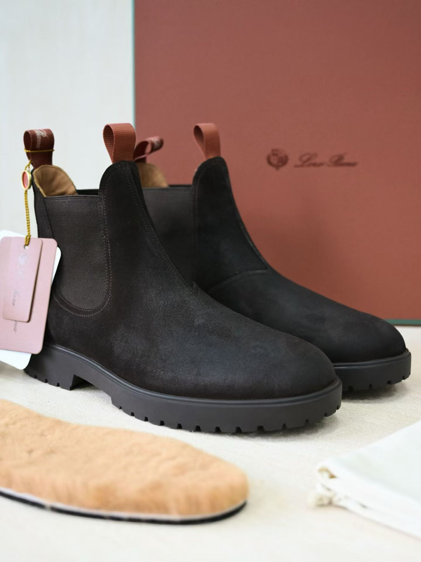 Loro Piana LP Summer Walk / End Walk — Low-Top, Comfortable, and Casual Men's Shoes (Suede) | High-Top Chelsea Boots FAP6922_H027