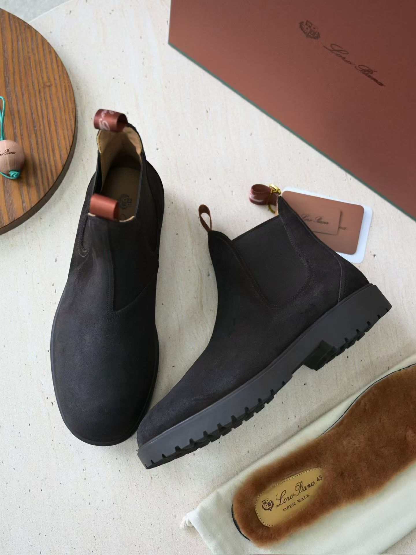 Loro Piana LP Summer Walk / End Walk — Low-Top, Comfortable, and Casual Men's Shoes (Suede) | High-Top Chelsea Boots FAP6922_H027