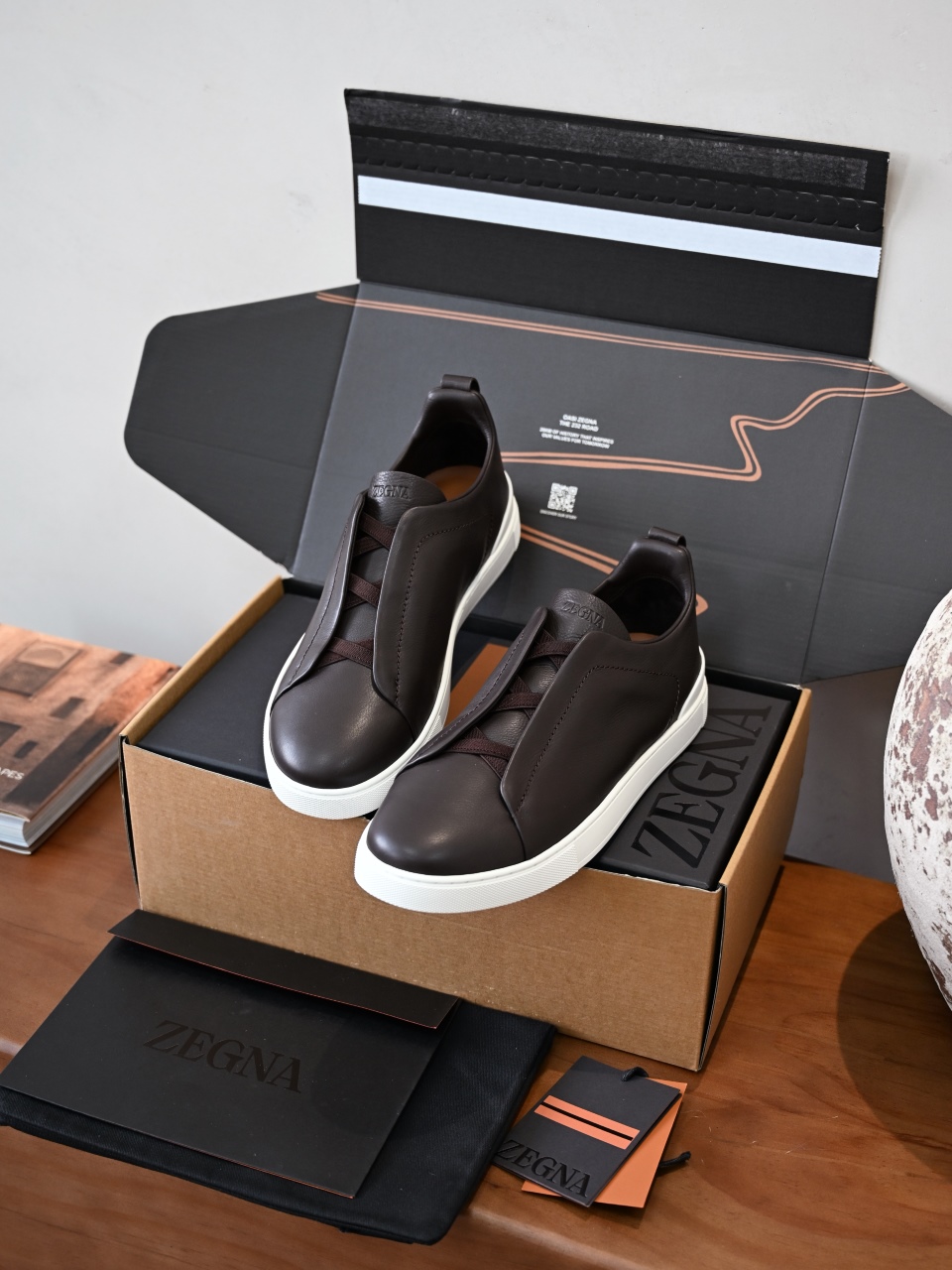 ZE2617 杰尼亚  Zegna Triple -(Smooth Leather) Laceless Sneakers -C0-02