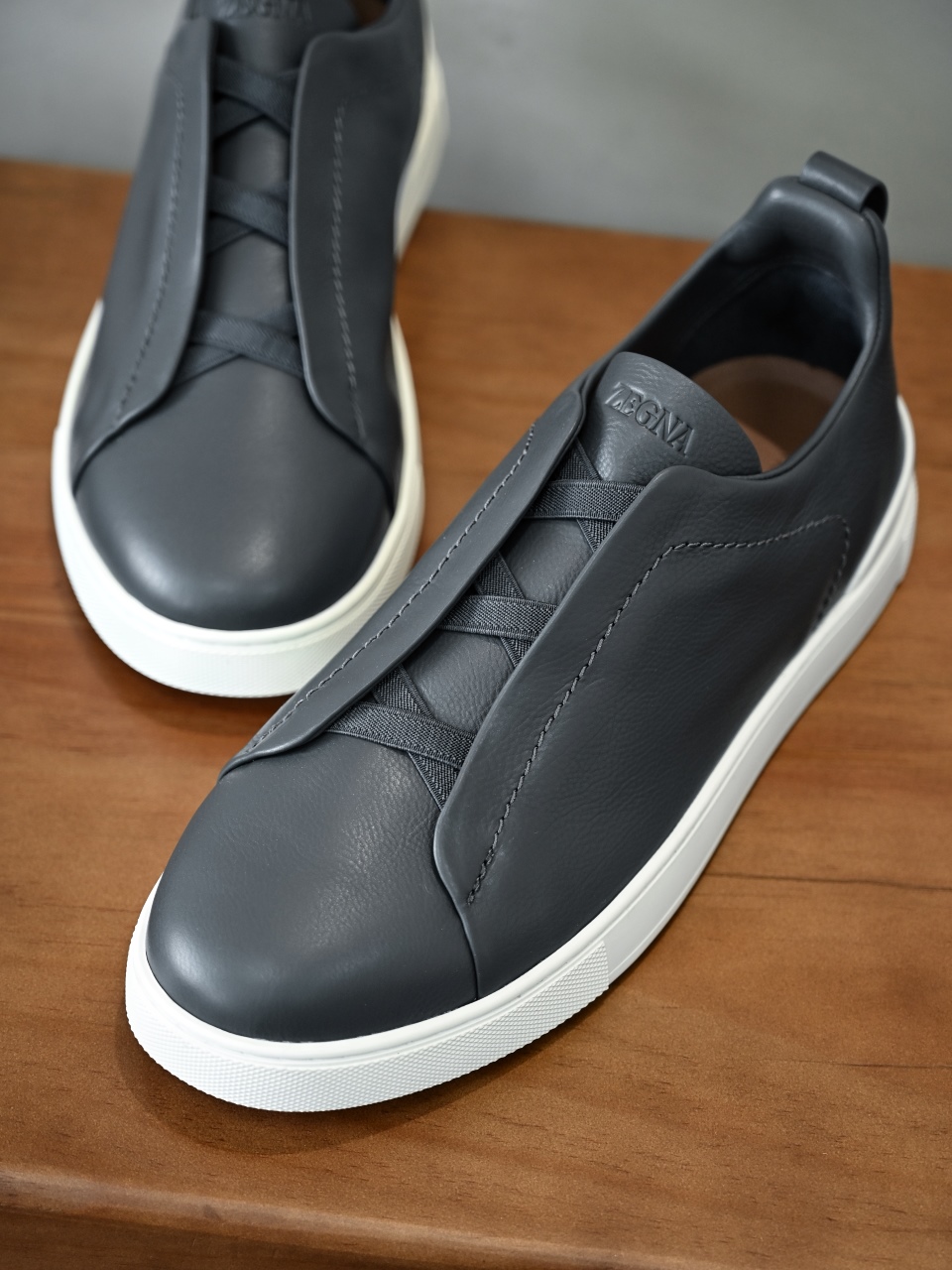 ZE2617 杰尼亚  Zegna Triple -(Smooth Leather) Laceless Sneakers -C0-09-LHOTA-S5207