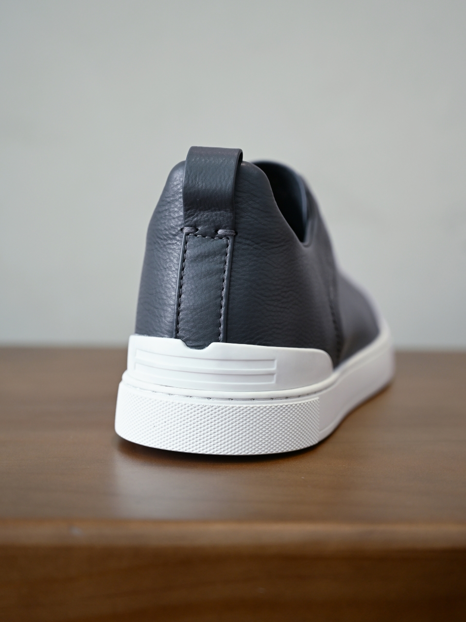 ZE2617 杰尼亚  Zegna Triple -(Smooth Leather) Laceless Sneakers -C0-09-LHOTA-S5207