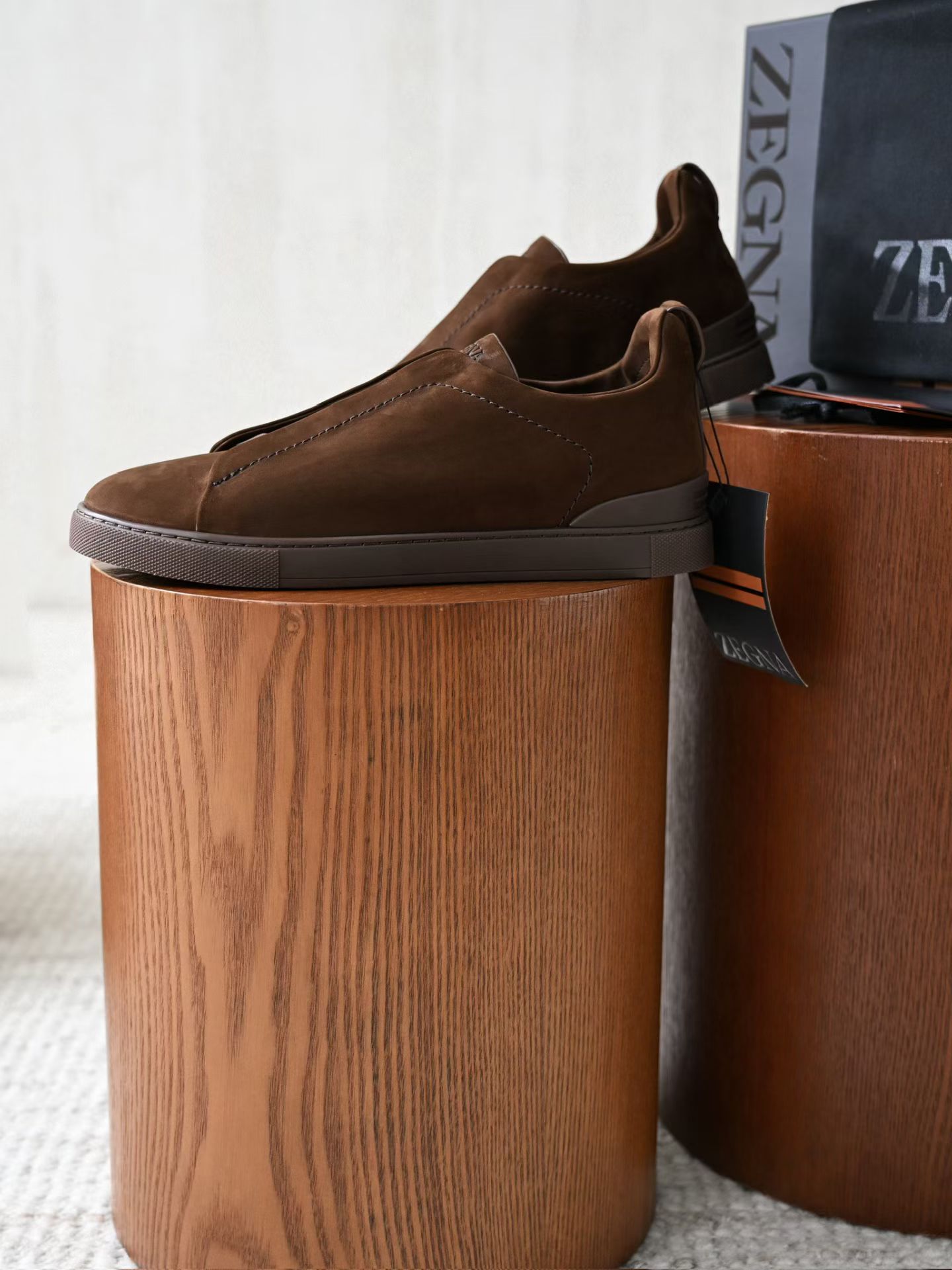 ZE2441-5 杰尼亚  Zegna Triple -(Suede) Laceless Sneakers -C0-LHNBC-S7964Z