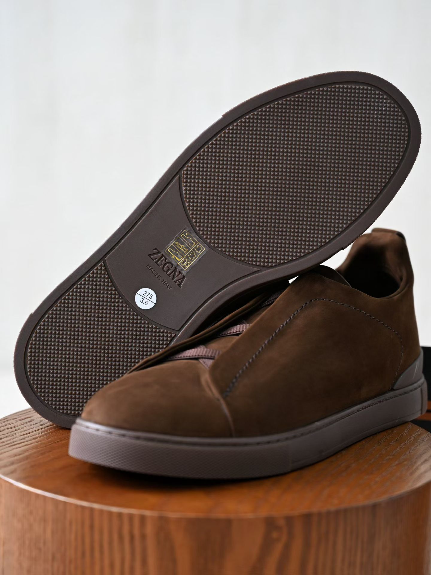 ZE2441-5 杰尼亚  Zegna Triple -(Suede) Laceless Sneakers -C0-LHNBC-S7964Z