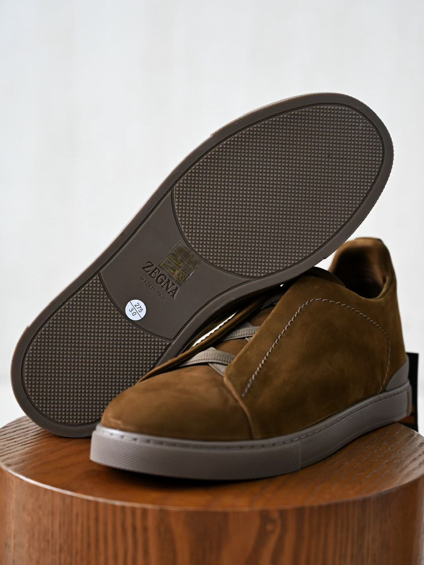 ZE2441-5 杰尼亚  Zegna Triple -(Suede) Laceless Sneakers -C0-LHNBC-S7964Z