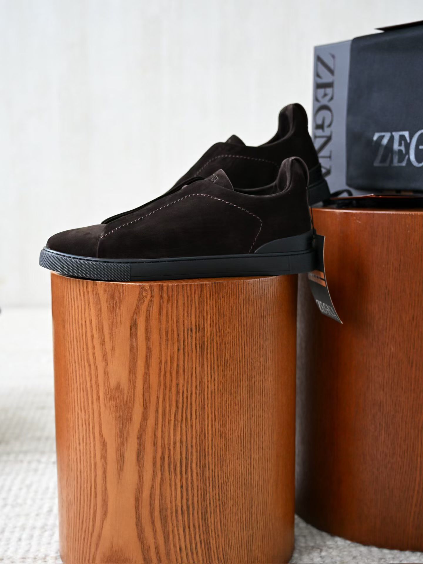 ZE2441-5 杰尼亚  Zegna Triple -(Suede) Laceless Sneakers -C0-LHNBC-S7964Z