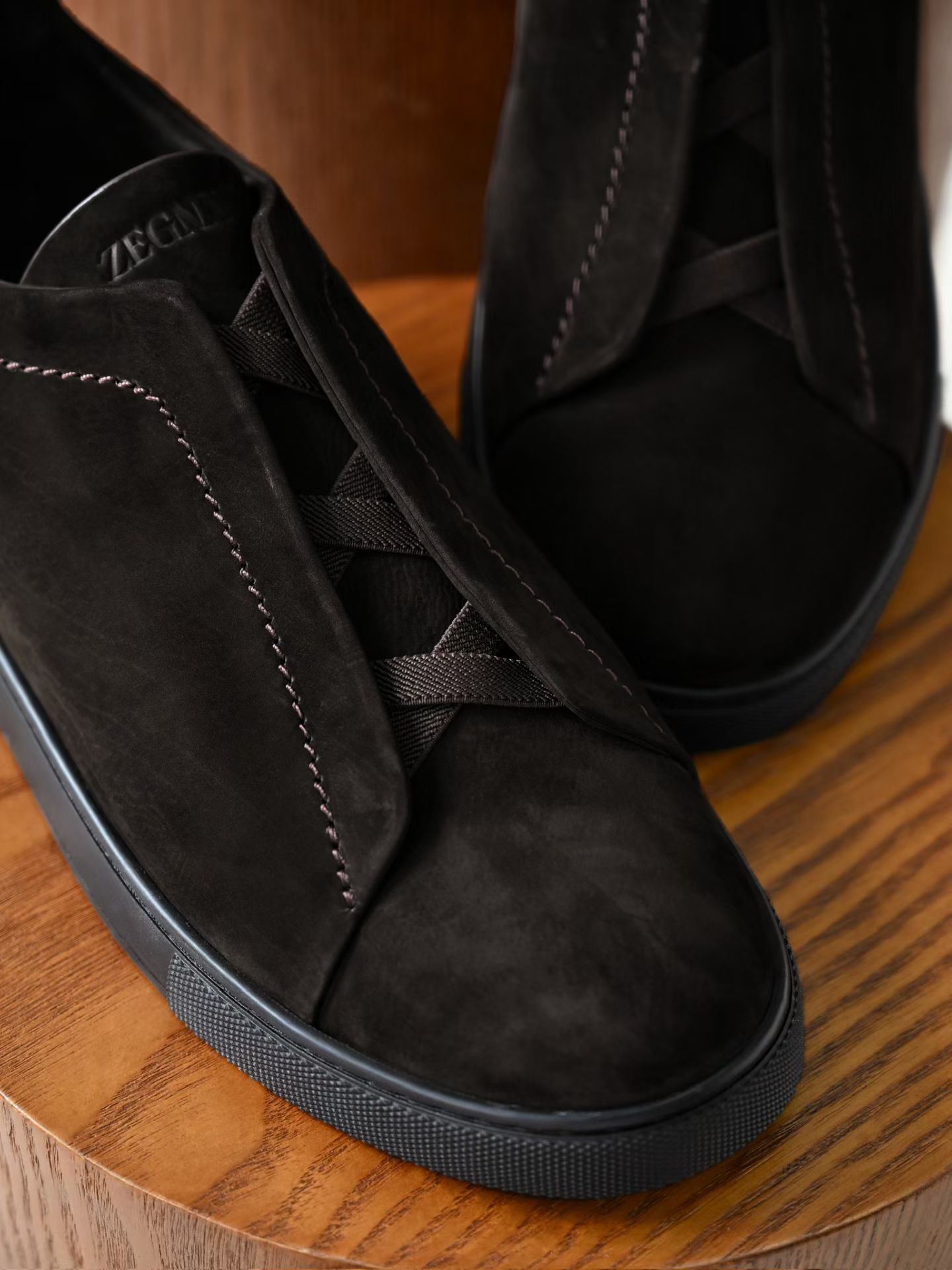 ZE2441-5 杰尼亚  Zegna Triple -(Suede) Laceless Sneakers -C0-LHNBC-S7964Z