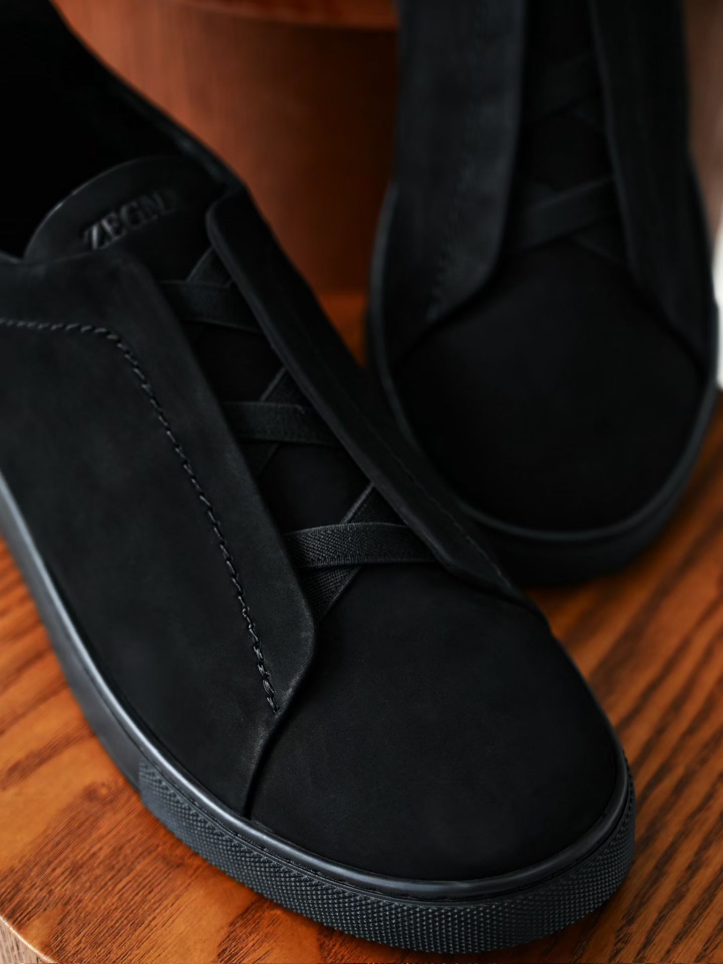 ZE2441-5 杰尼亚  Zegna Triple -(Suede) Laceless Sneakers -C0-LHNBC-S7964Z