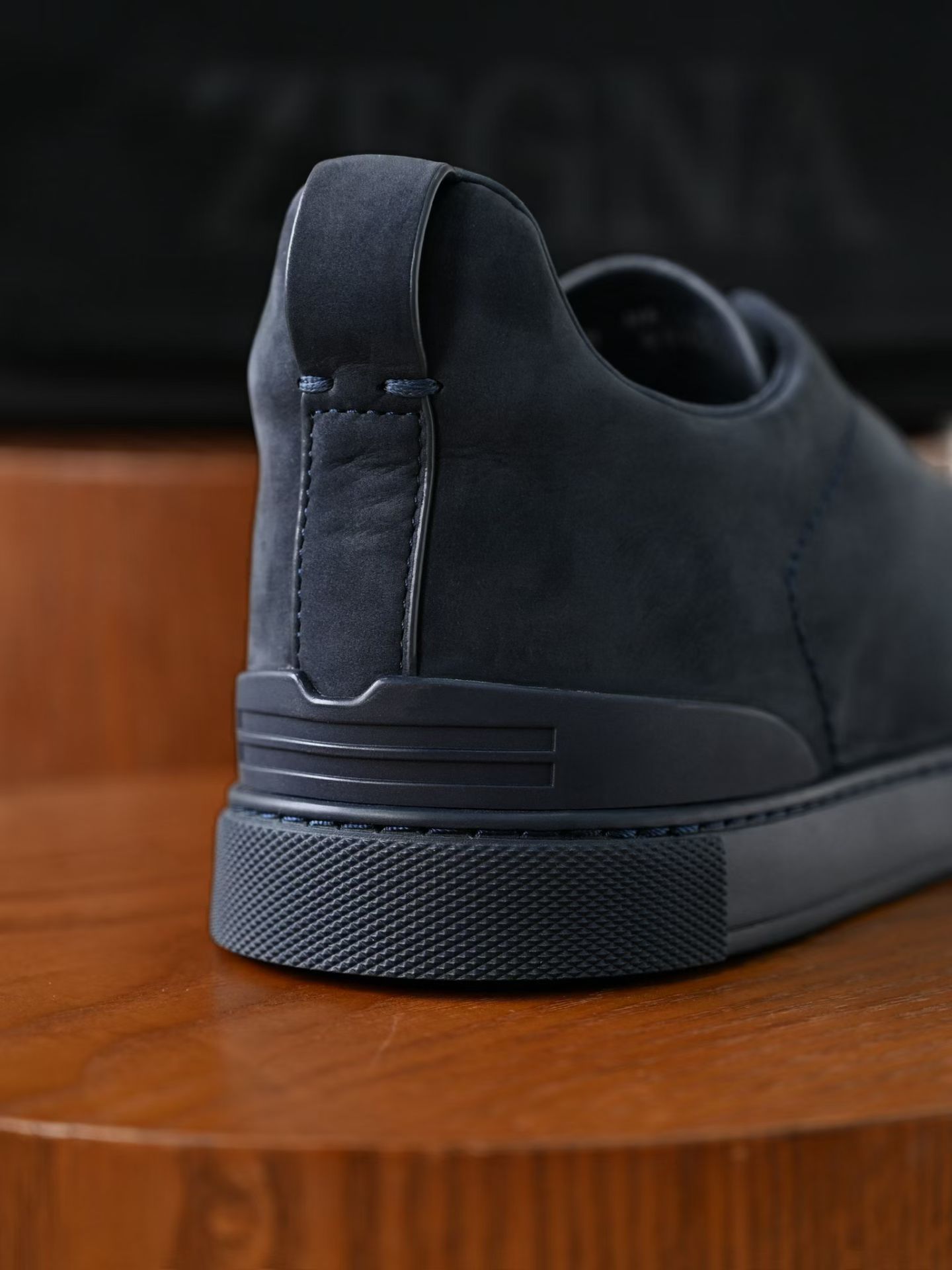 ZE2441-5 杰尼亚  Zegna Triple -(Suede) Laceless Sneakers -C0-LHNBC-S7964Z