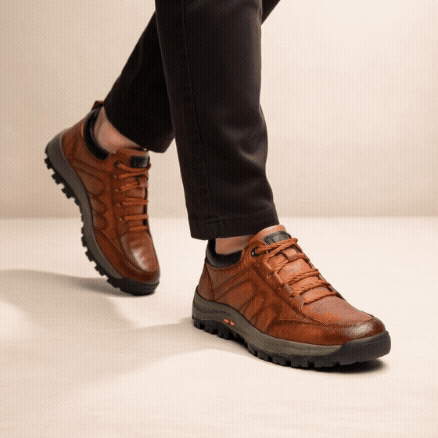 🎁Zadnji dan za 50 % popust, ne zamudite! ⏰Izdelano iz italijanskega telečjega usnja 🐂Opora za stopala - lajša bolečine v stopalih ✅Vodoodporno in nedrseče, udobno za hojo.