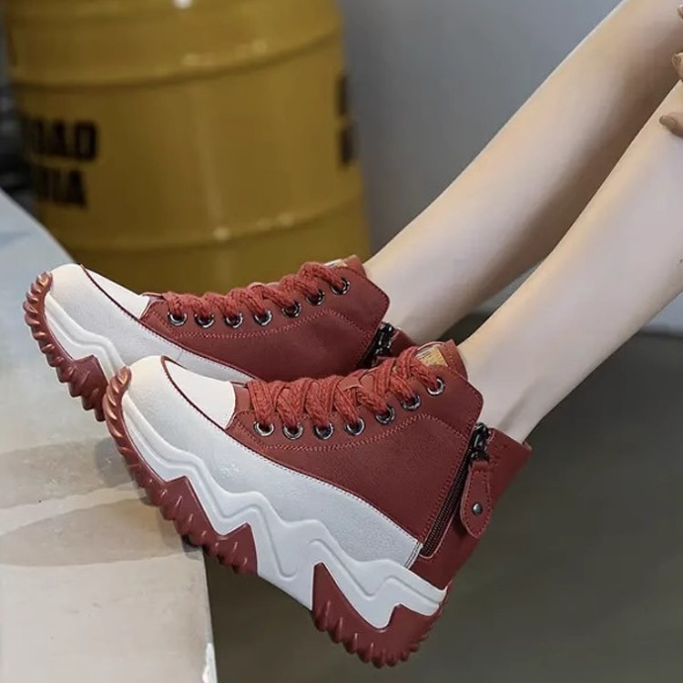 (🔥50 % POPUST DANES - NE ZAMUDITE) ⏰ - Martens iz italijanskega pravega usnja (opora za lok - olajša hojo)