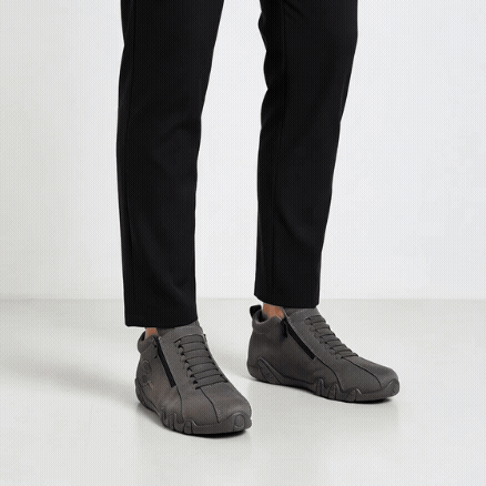 🎁Zadnji dan za 50 % popust, ne zamudite!⏰Izdelano iz avstralske telečje kože🐂Opora za stopala - lajša bolečine v stopalih✅Vodoodporno in nedrseče, udobno za hojo.