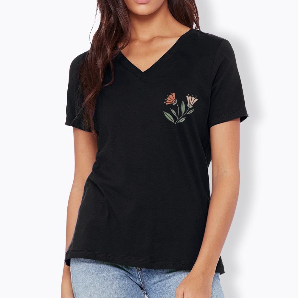 They Didn't Burn Witches They Burned Women V-Neck Classic T-Shirt