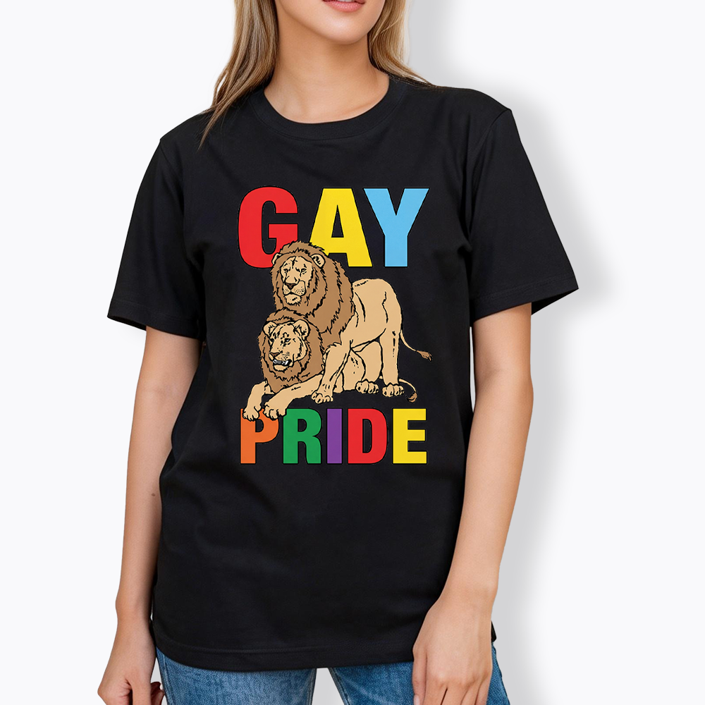 Funny Gay Pride Lion  Classic T-Shirt