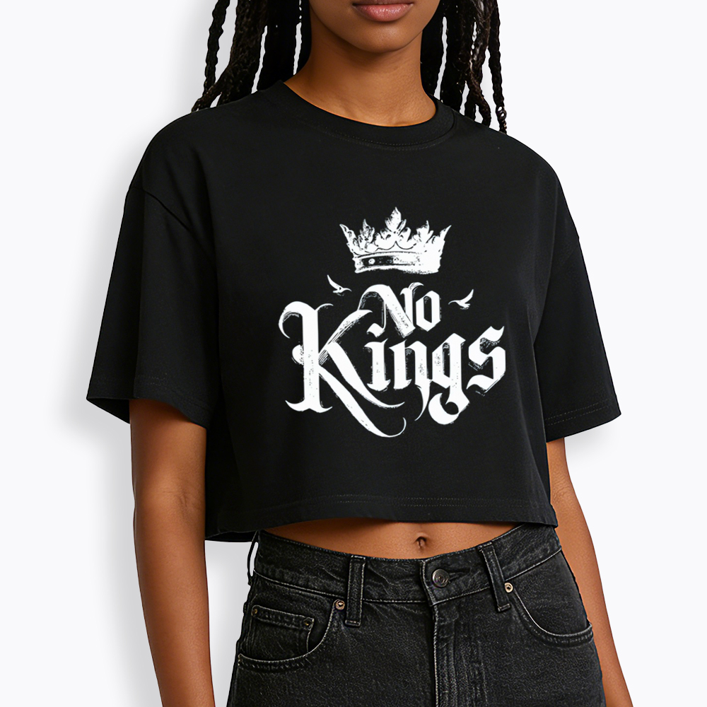 No Kings Cropped T-Shirt