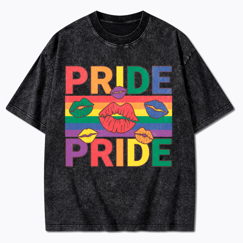 Pride Lips LGBTQ+ Washed T-Shirt