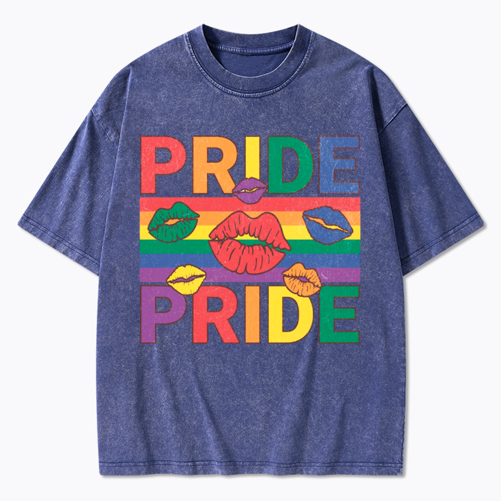 Pride Lips LGBTQ+ Washed T-Shirt