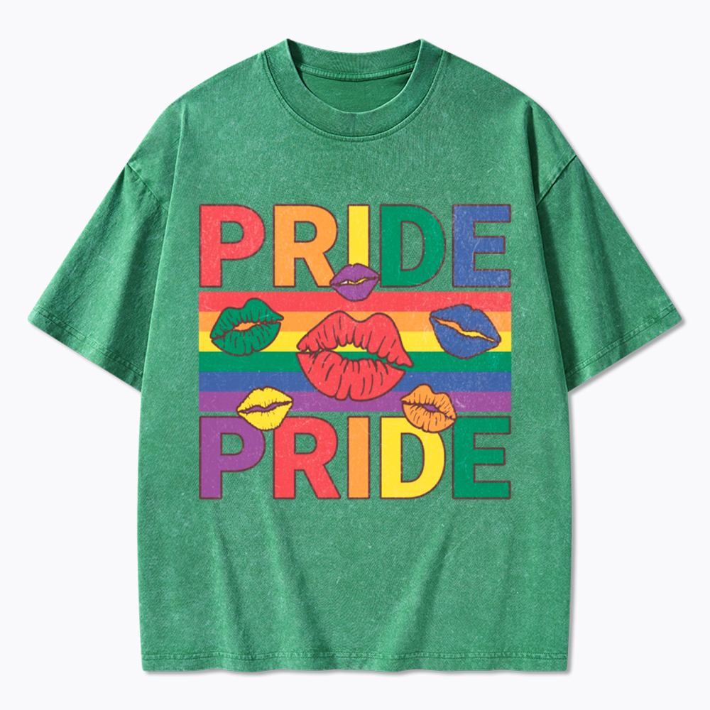 Pride Lips LGBTQ+ Washed T-Shirt