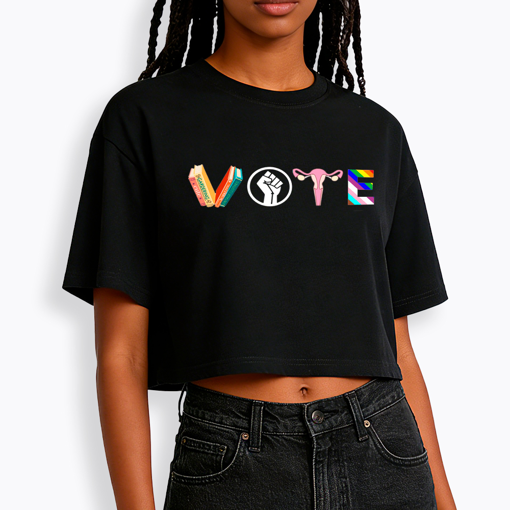 VOTE Cropped T-Shirt
