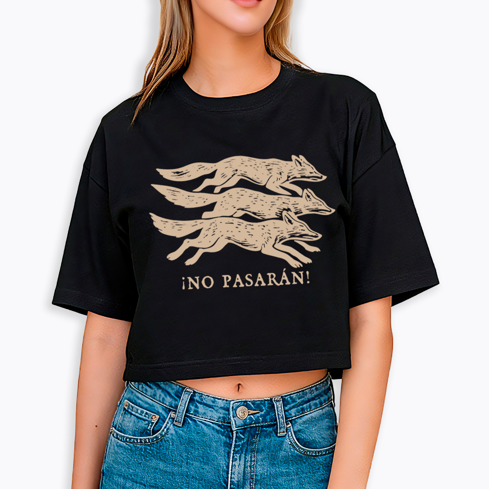 Foxes Resistance Cropped T-Shirt