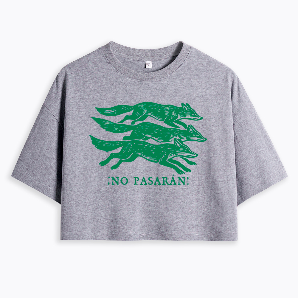 Foxes Resistance Cropped T-Shirt