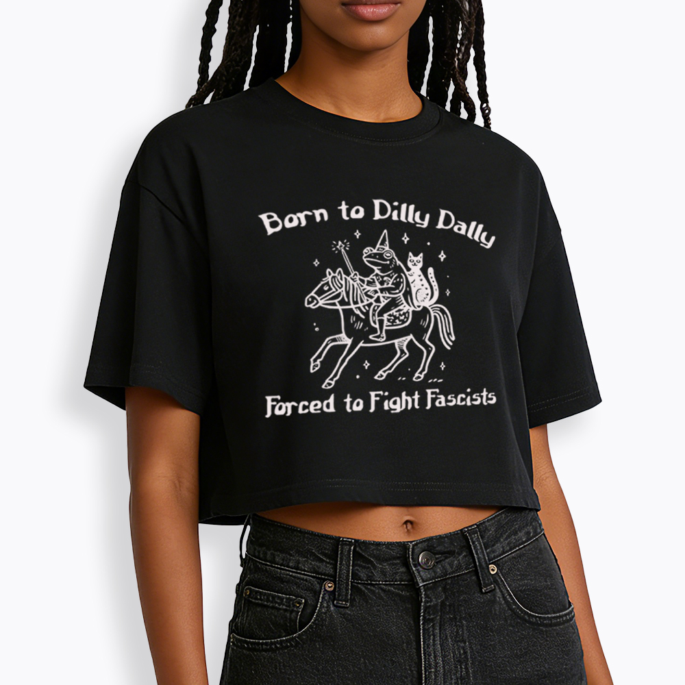 Born to Dilly Dally Funny Medieval Frog Cropped T-Shirt