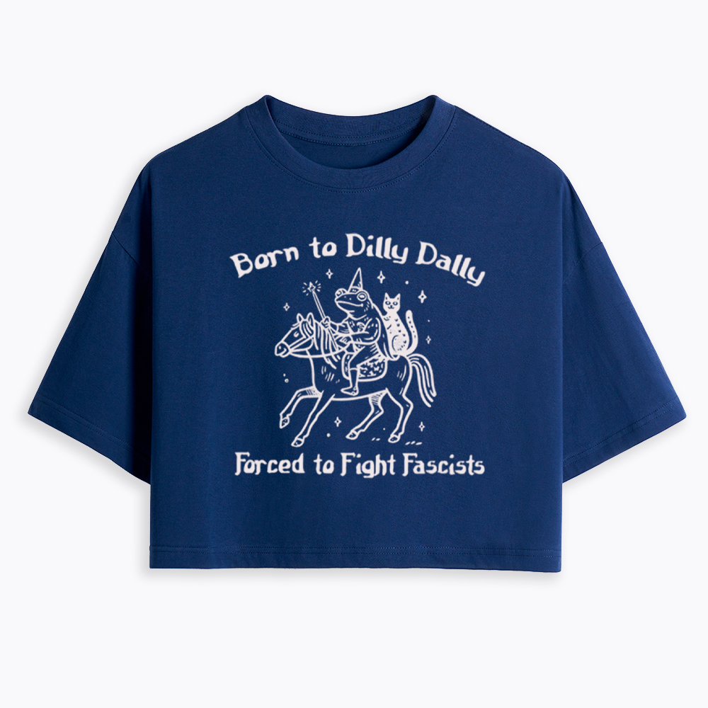 Born to Dilly Dally Funny Medieval Frog Cropped T-Shirt