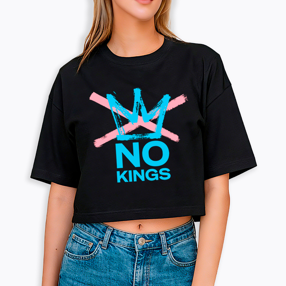 NO KINGS Cropped T-Shirt