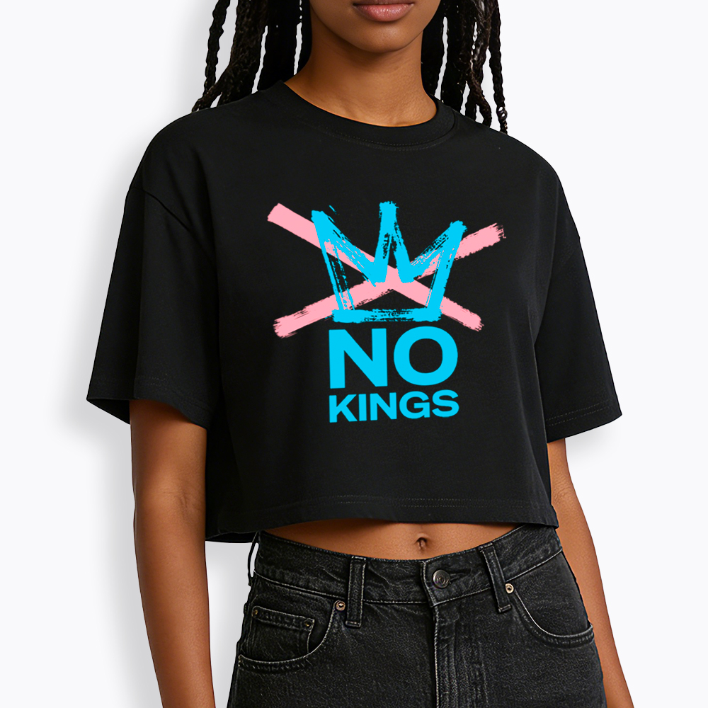 NO KINGS Cropped T-Shirt