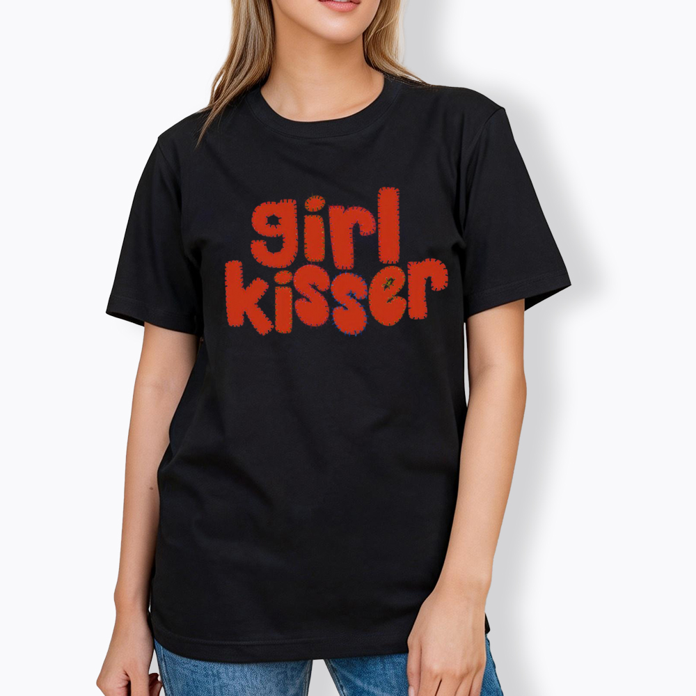 Girl Kisser Classic T-Shirt
