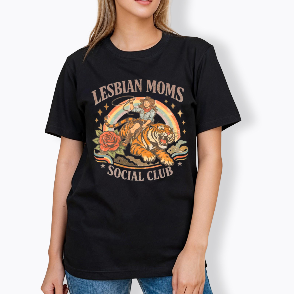 Lesbian Mom Classic T-Shirt