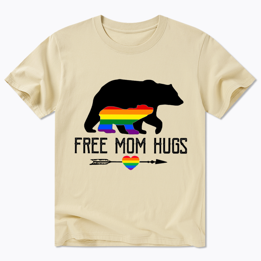 Free Mom Hugs Classic T-Shirt