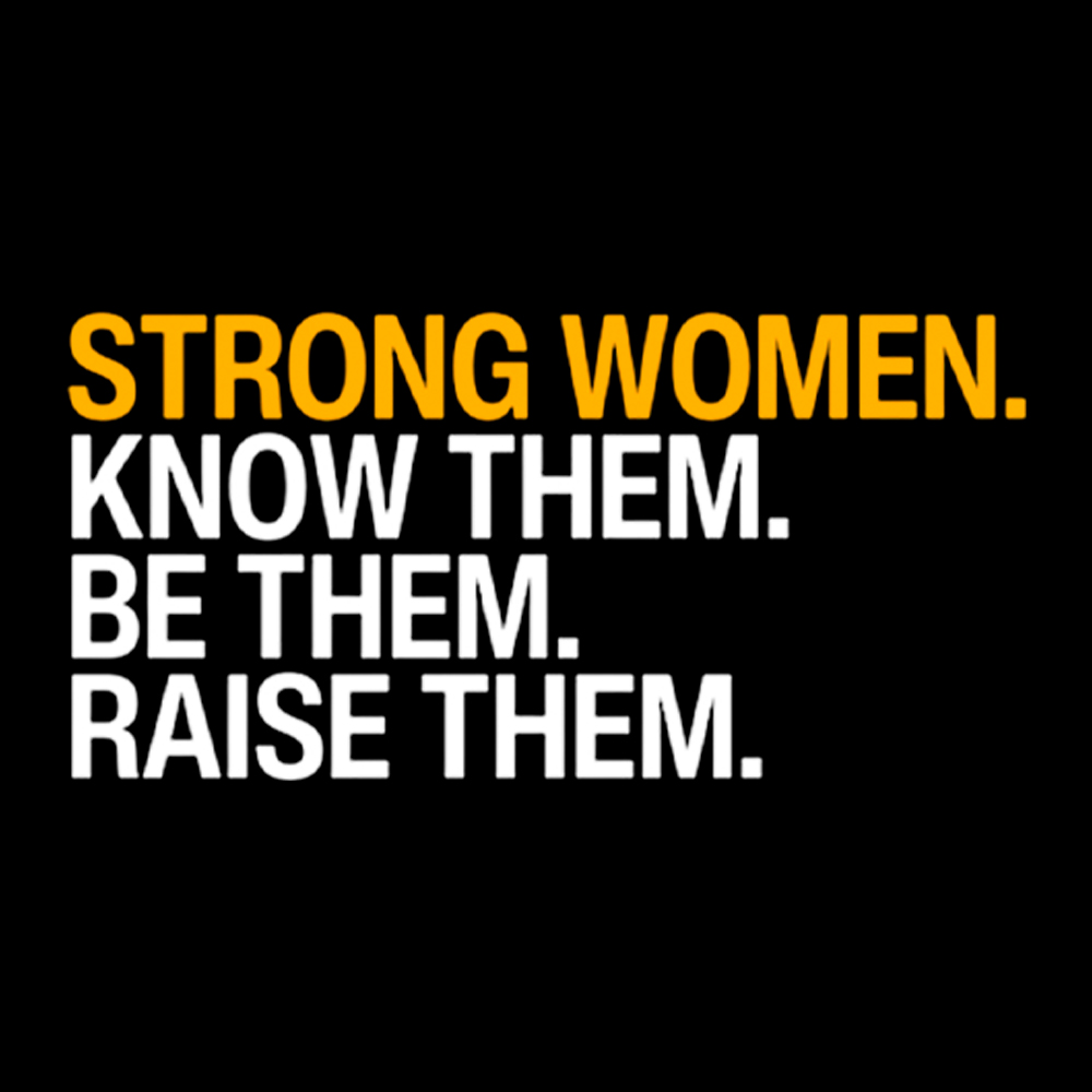 Strong Women Cropped T-Shirt