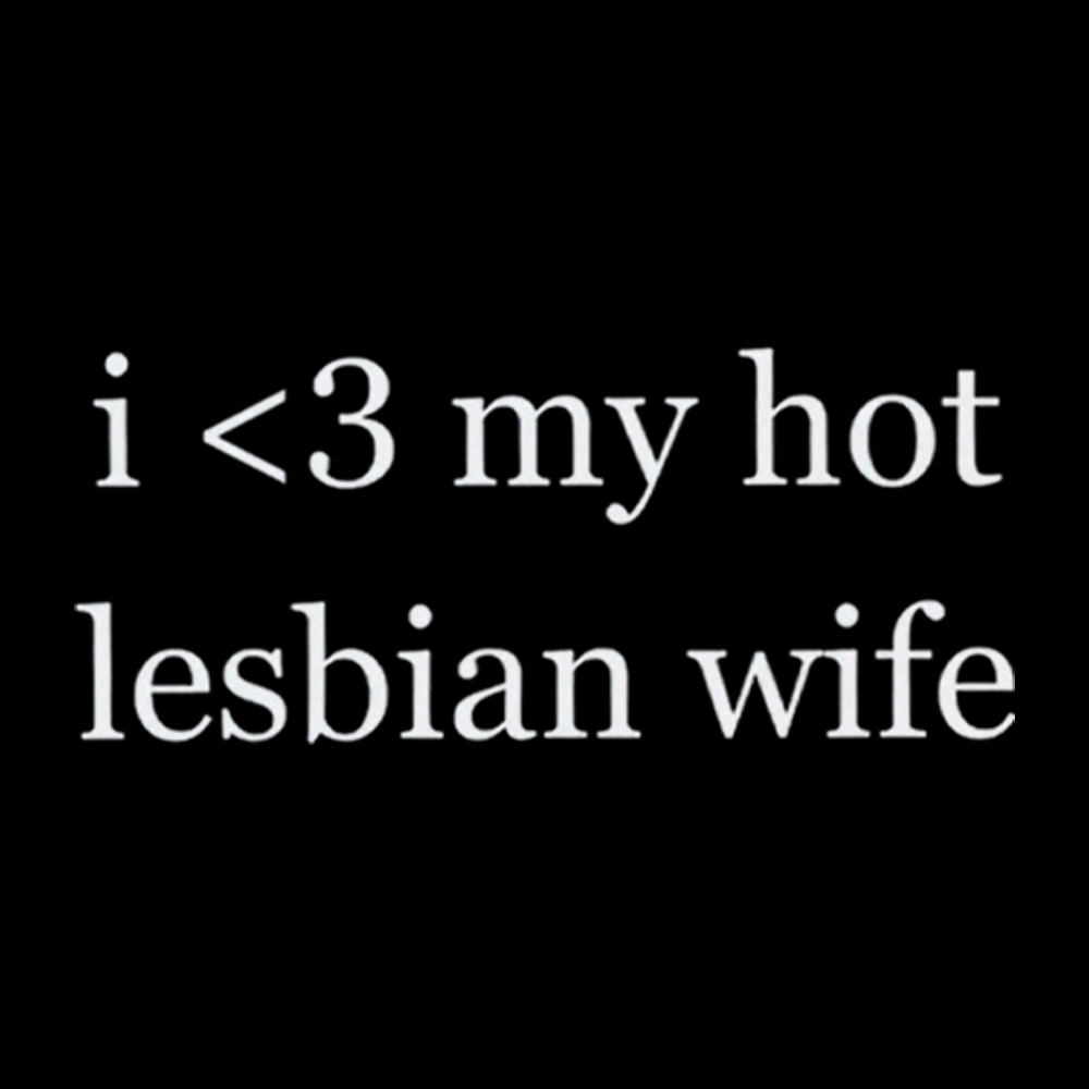 I Love My Hot Lesbian Wife Classic T-Shirt
