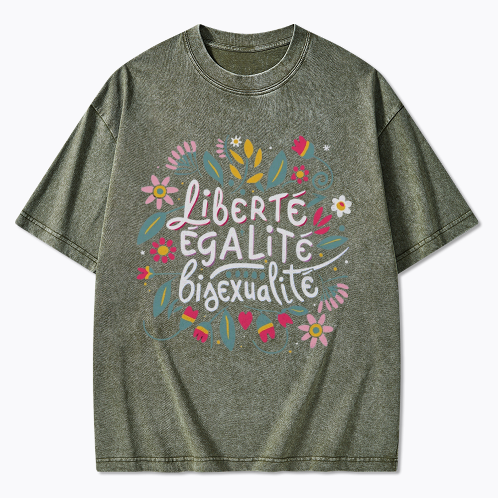 Liberté Égalité Bisexualité Washed T-Shirt