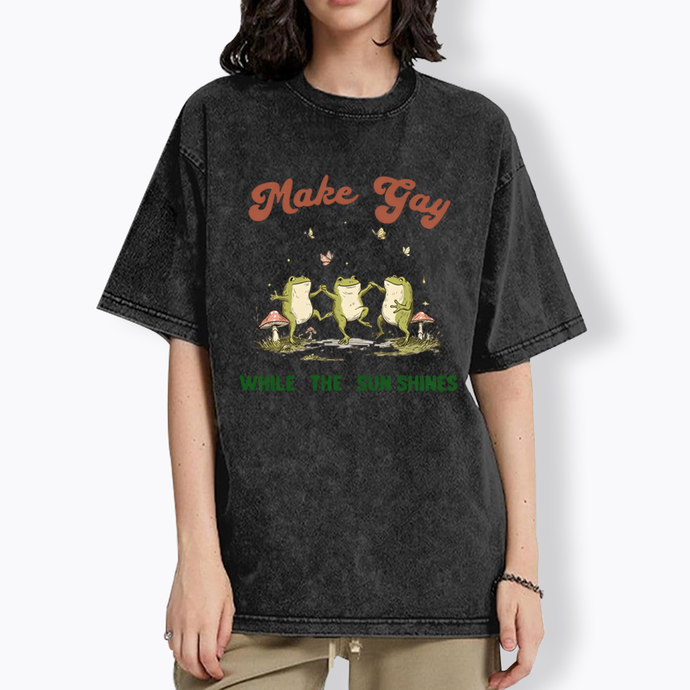 Tap Water Buddies Frog Washed T-Shirt