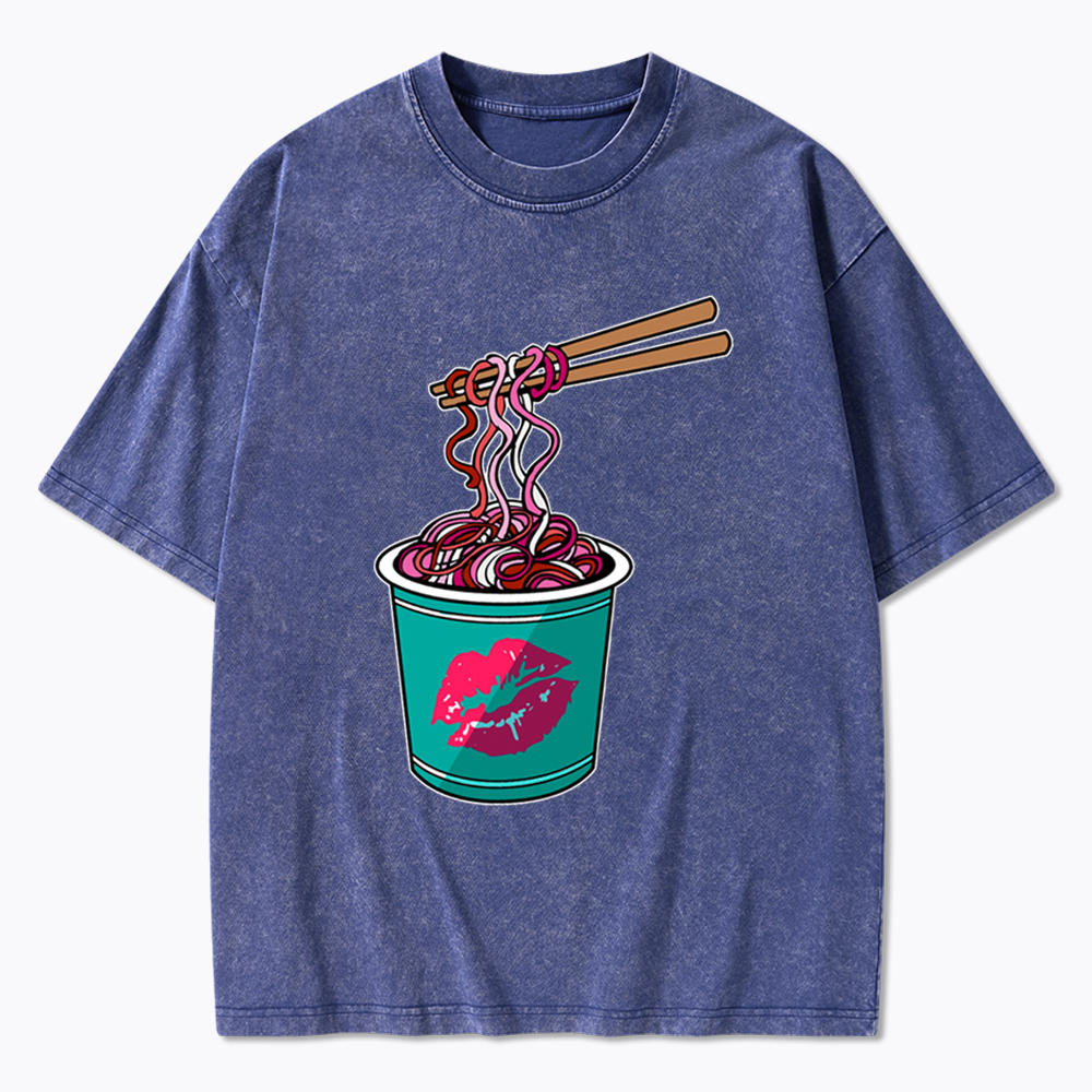 Lipstick Lesbian Noodles Washed T-Shirt
