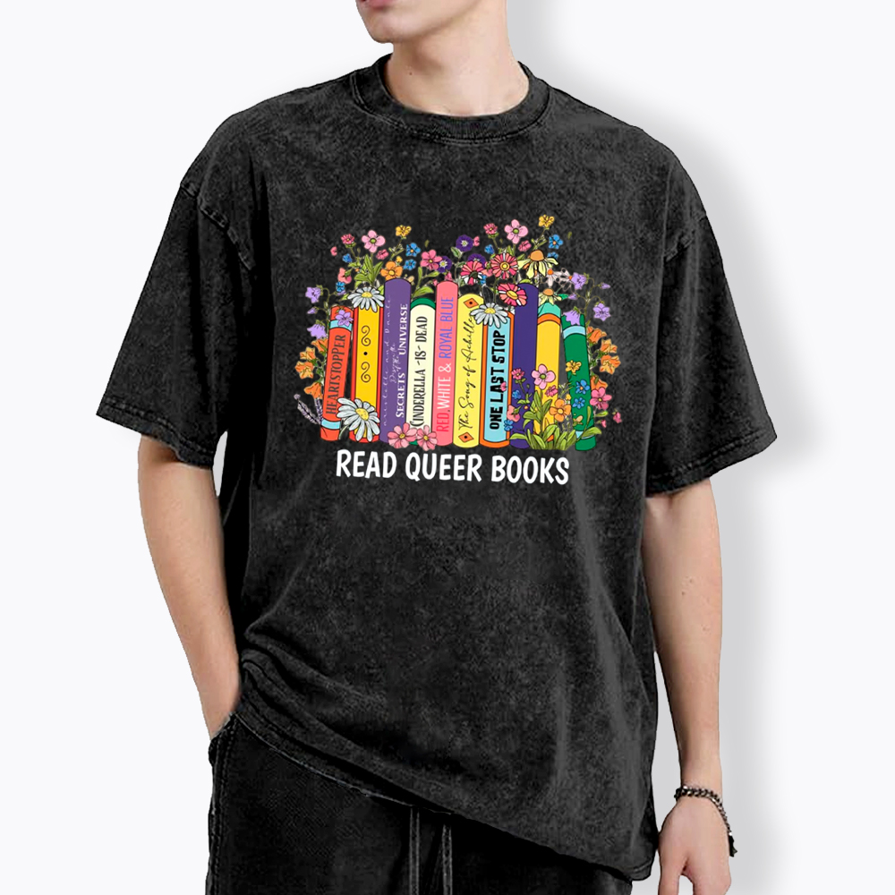 Read Queer Books Washed T-Shirt