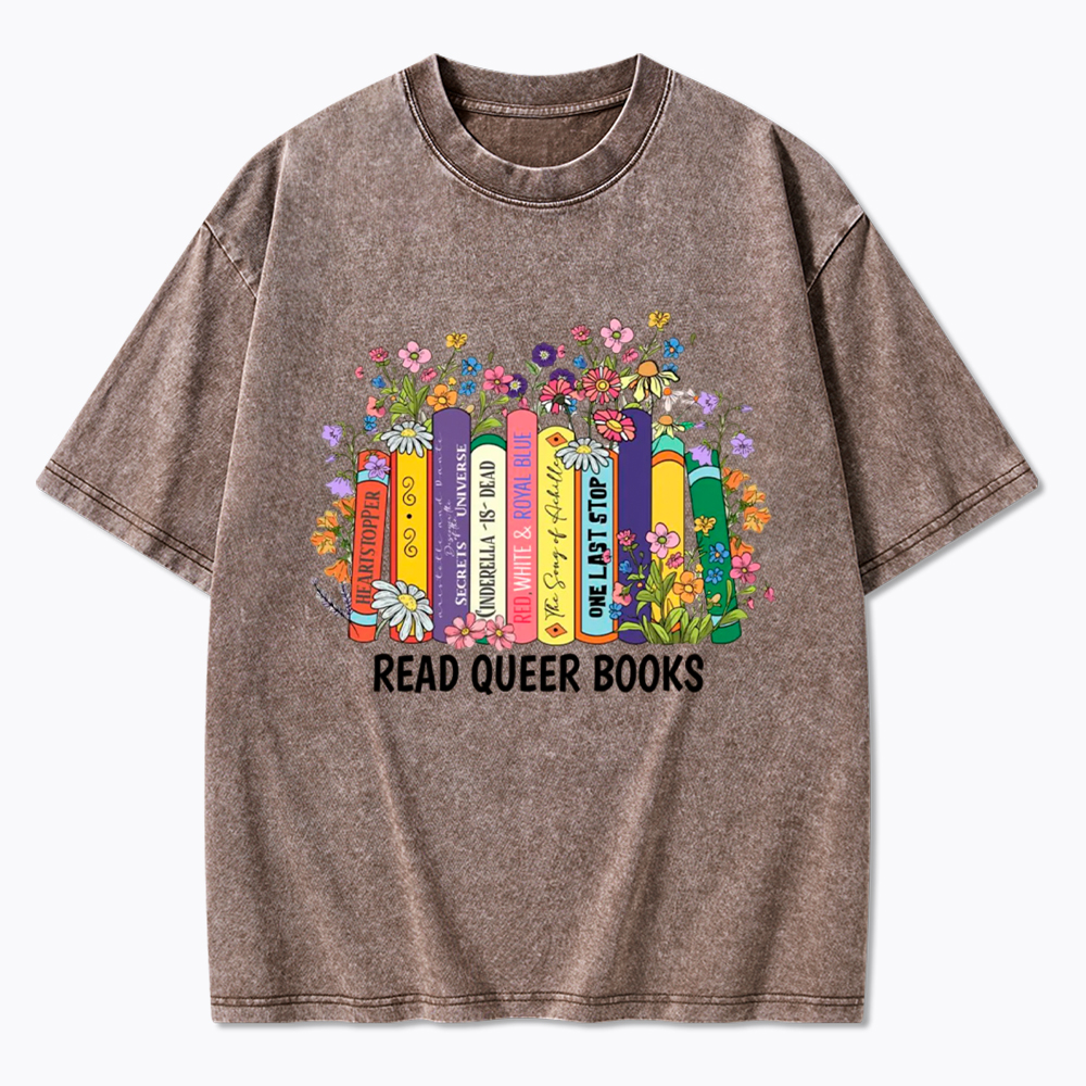 Read Queer Books Washed T-Shirt