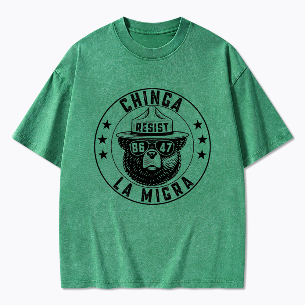 Chinga La Migra Resist Bear Washed T-Shirt