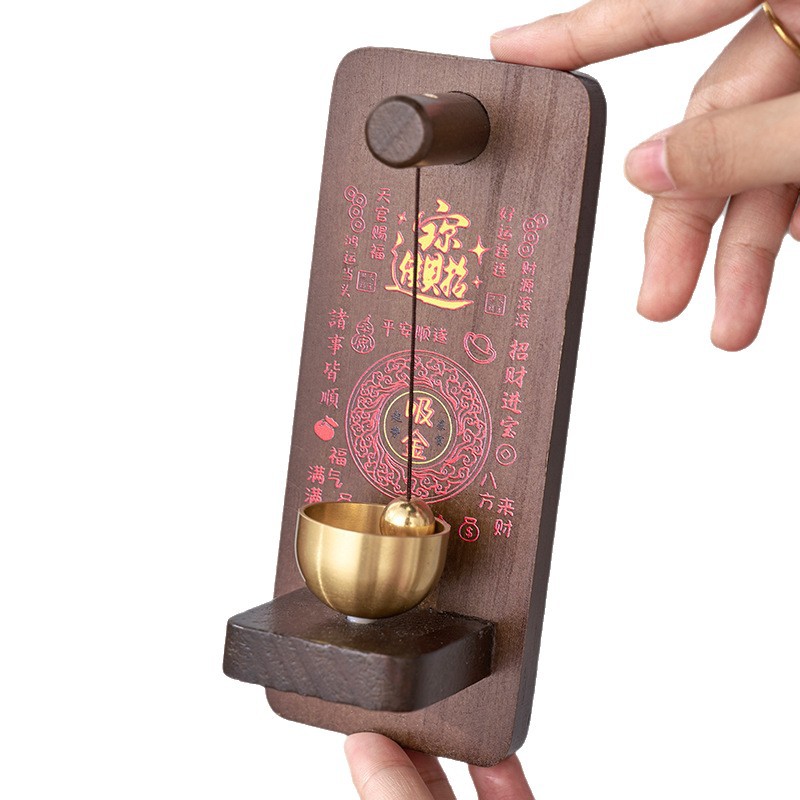 New decorative pendant brass solid wood magnetic doorbell for home entrance door decoration, copper bell for entry reminder