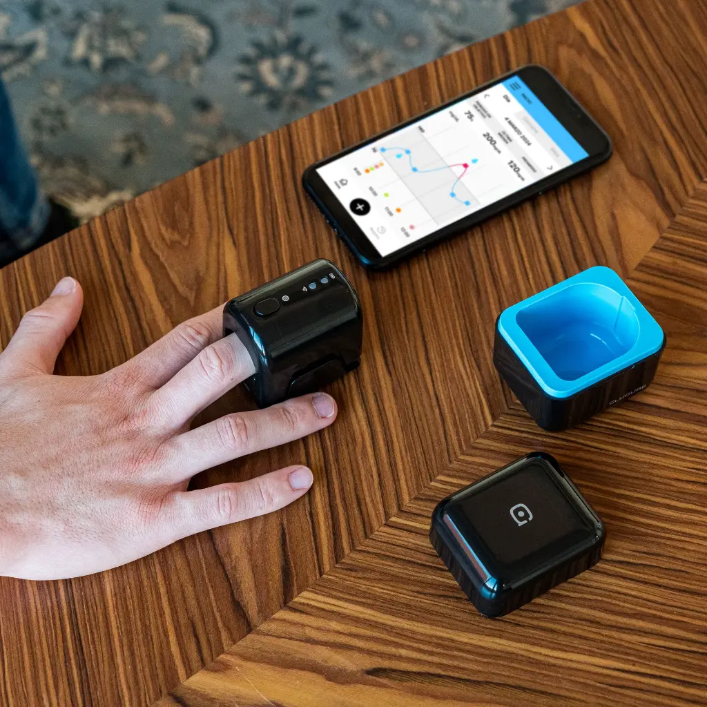 GLUCUBE - El glucómetro SIN DOLOR