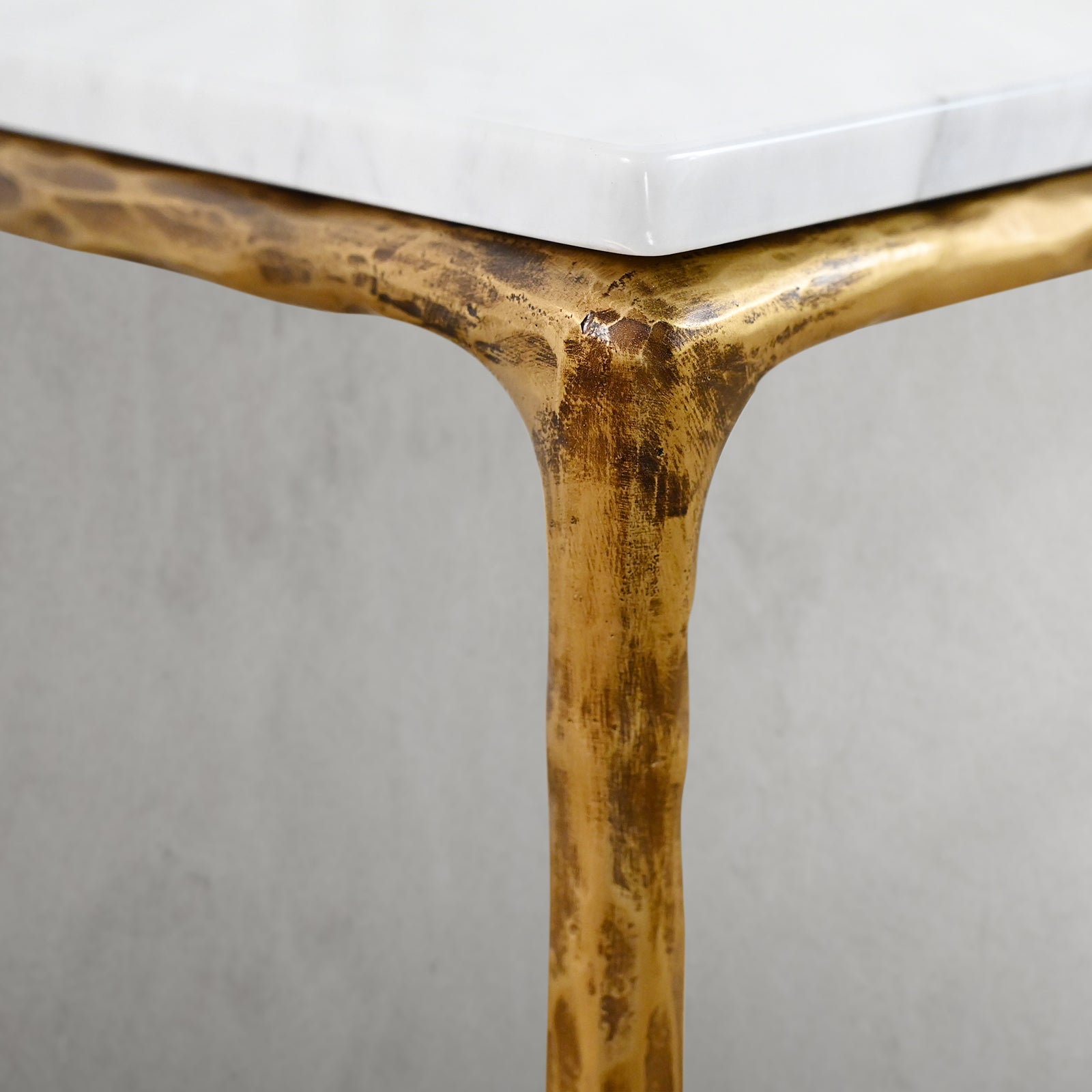 Thalderus Mabrble Square Side Table 18" 22"