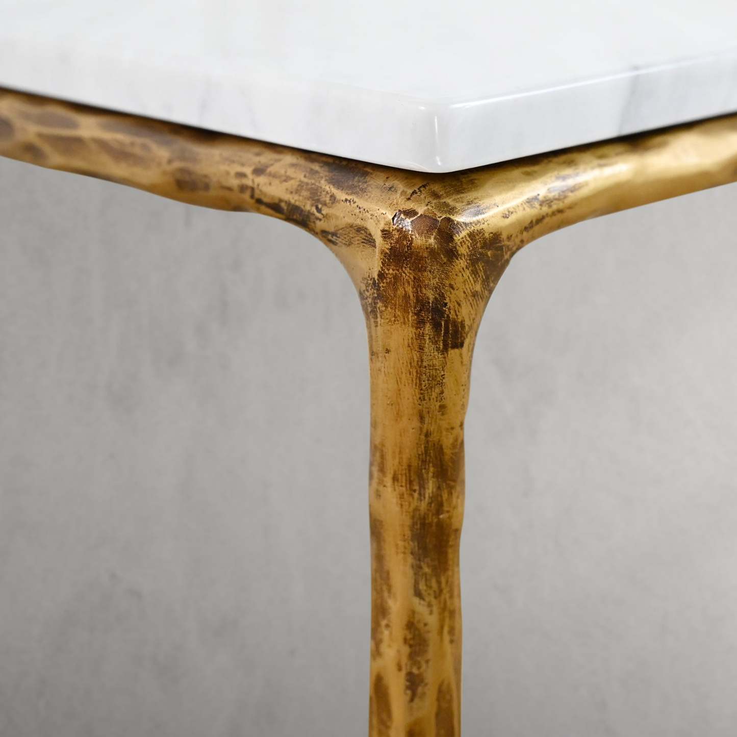 Thalderus Mabrble Square Side Table 18" 22"