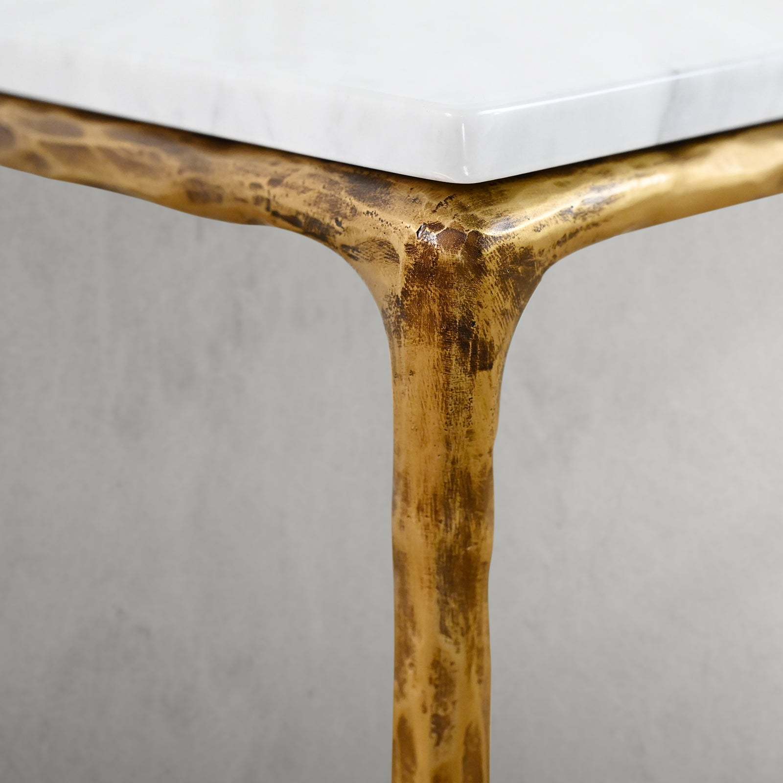 Thalderus Mabrble Square Side Table 18" 22"