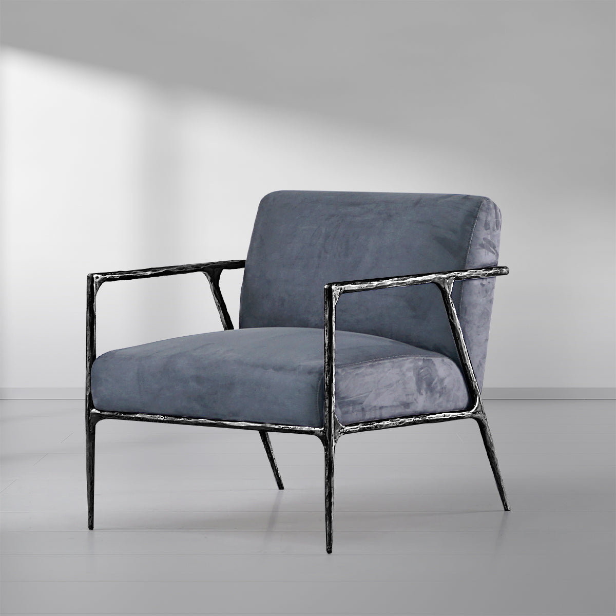 Thalderus Retro Silver Iron Frame Track Armchair